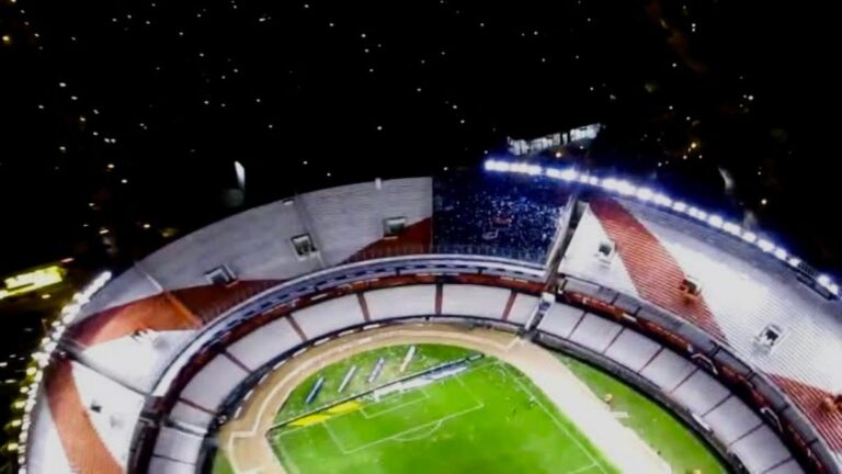 La cargada de Belgrano a River a 14 años del descenso: «Qué estará pasando en el Monumental?»