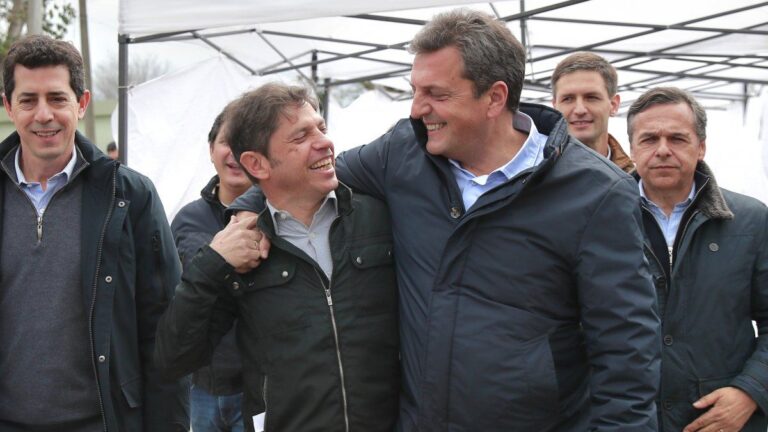 Cumbre del peronismo: Axel Kicillof, Máximo Kirchner y Sergio Massa se reunieron en La Plata