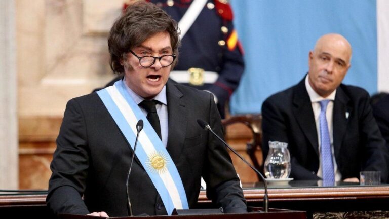 Javier Milei presentará el Presupuesto 2026 en medio de tensiones con los gobernadores