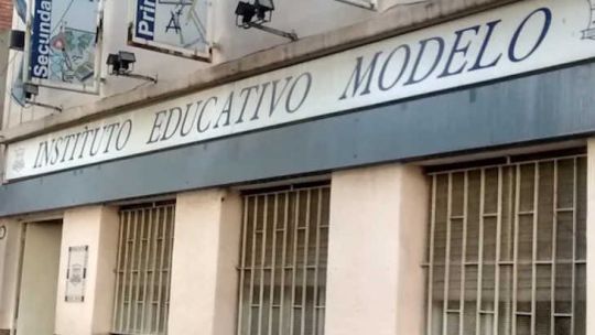 Ordenan peritajes psiquiátricos al adolescente que planeó un tiroteo en una escuela de Caballito