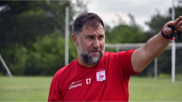 Otta, DT de Deportivo Morón, aseguró que «es una injusticia total» que lo suspendan por dichos falsos