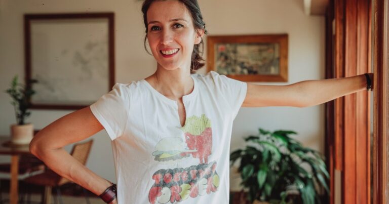 Mundos íntimos. Construimos la escuela para nuestros hijos en Misiones: aquí los padres también somos alumnos