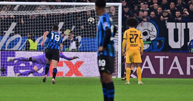 La épica clasificación del Atalanta en la Champions League: remontó dos goles y dejó afuera al Dortmund con un penal a los 98 minutos