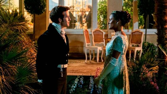 A qué hora se estrenó en Netflix la segunda parte de Bridgerton 4 en Argentina?