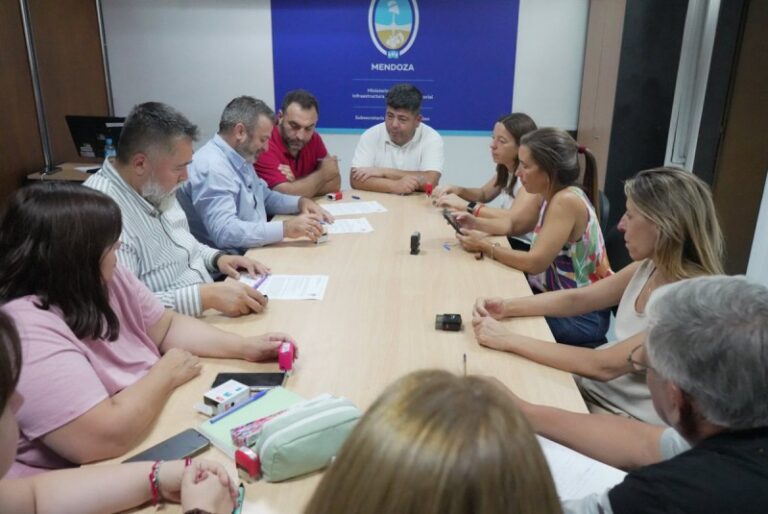 El SUTE aceptó la propuesta salarial del gobierno por un aumento de 10% en etapas