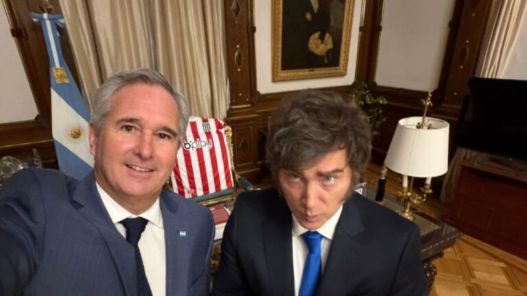 Hackearon a Estudiantes de La Plata? Misterioso posteo del club preferido de Javier Milei