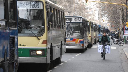 Nuevo aumento de colectivos en el AMBA: cómo quedará el boleto mínimo desde el lunes 16 de marzo