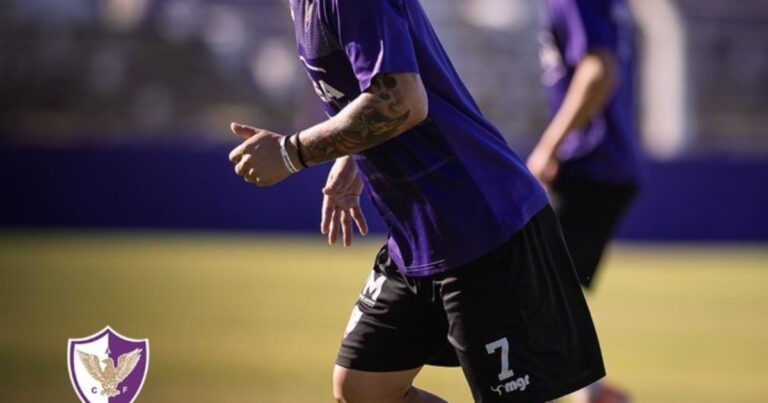 Sin haber debutado, Brian Fernández rescindió con Fénix por asuntos personales