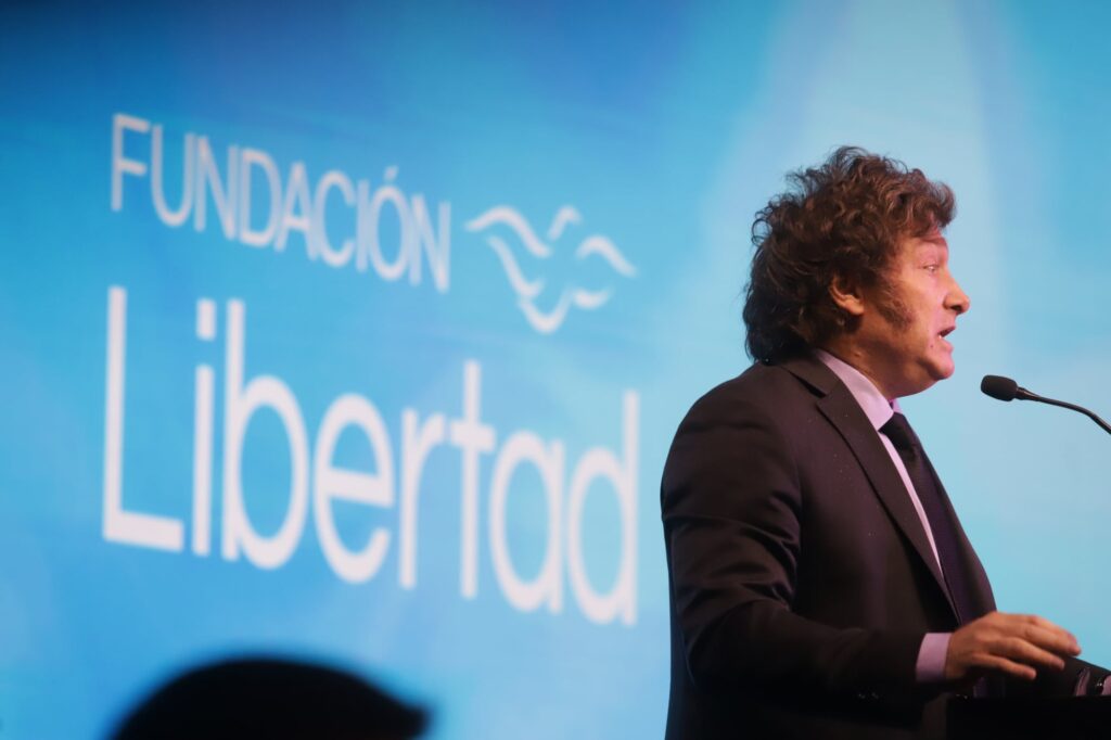 Javier Milei cierra la cena anual de la Fundación Libertad en Parque Norte